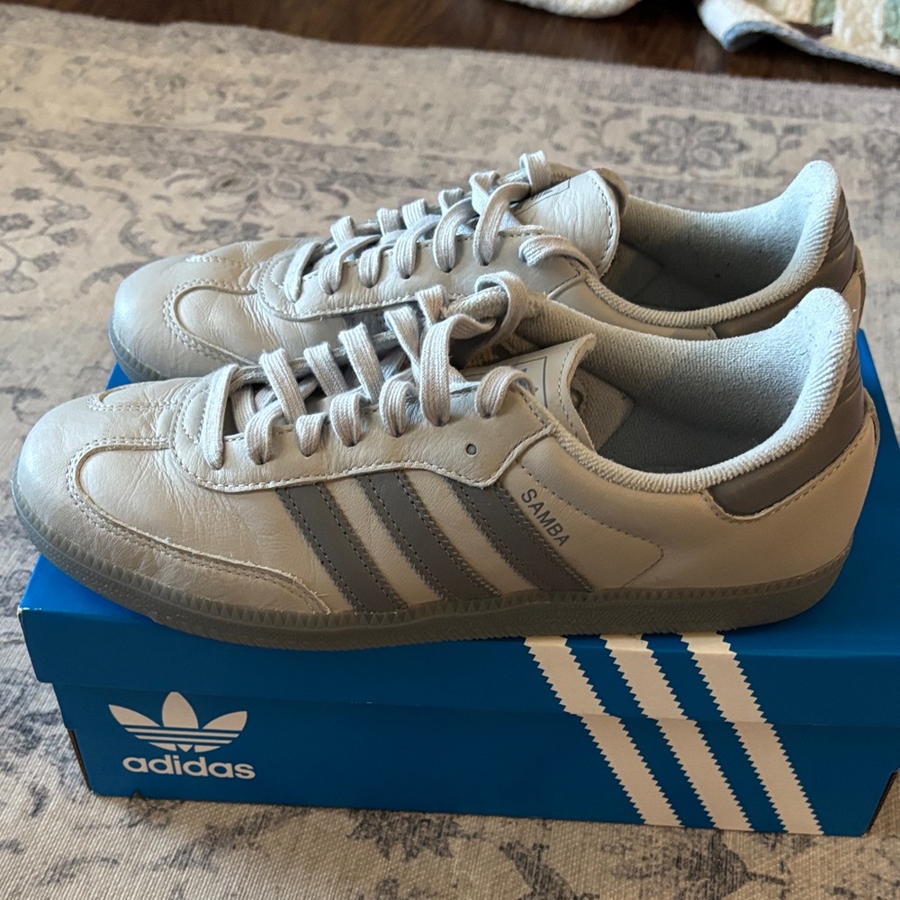 adidas Samba Athletic Shoes in Light Gray and Gray